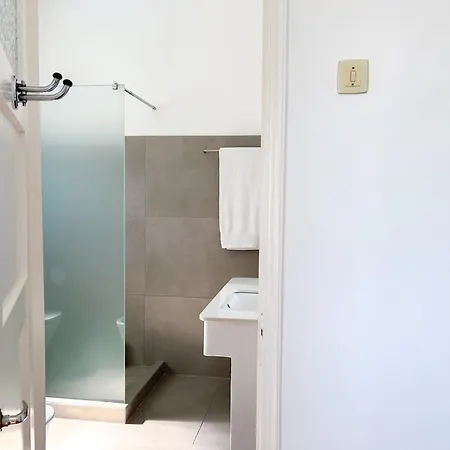 House T3 With Sea View And Private Pool - 5 Minutes Walk From The